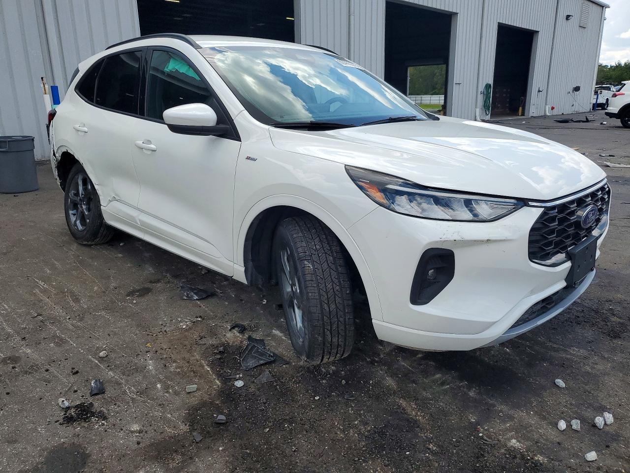 2023 Ford Escape St Line Select - Фото 4