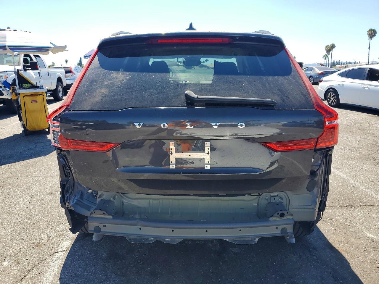 2024 Volvo Xc60 Plus - Фото 6