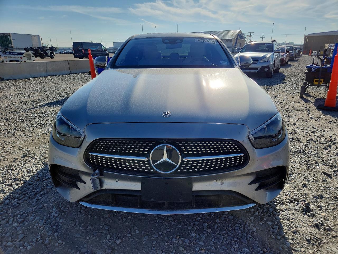 2023 Mercedes-Benz E 350 - Фото 5