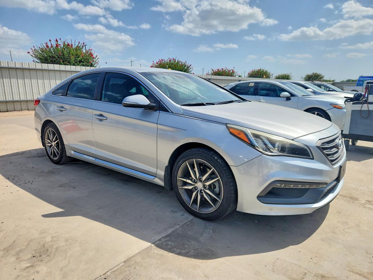 2017 Hyundai Sonata Sport 2.0T - Фото 4