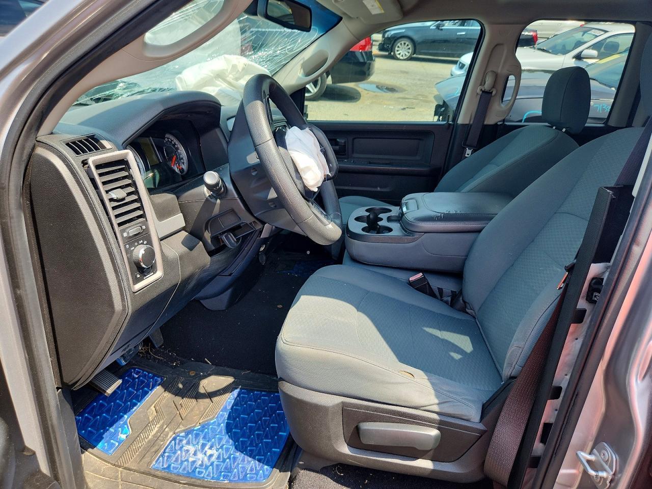 2019 Ram 1500 Classic Tradesman - Фото 7