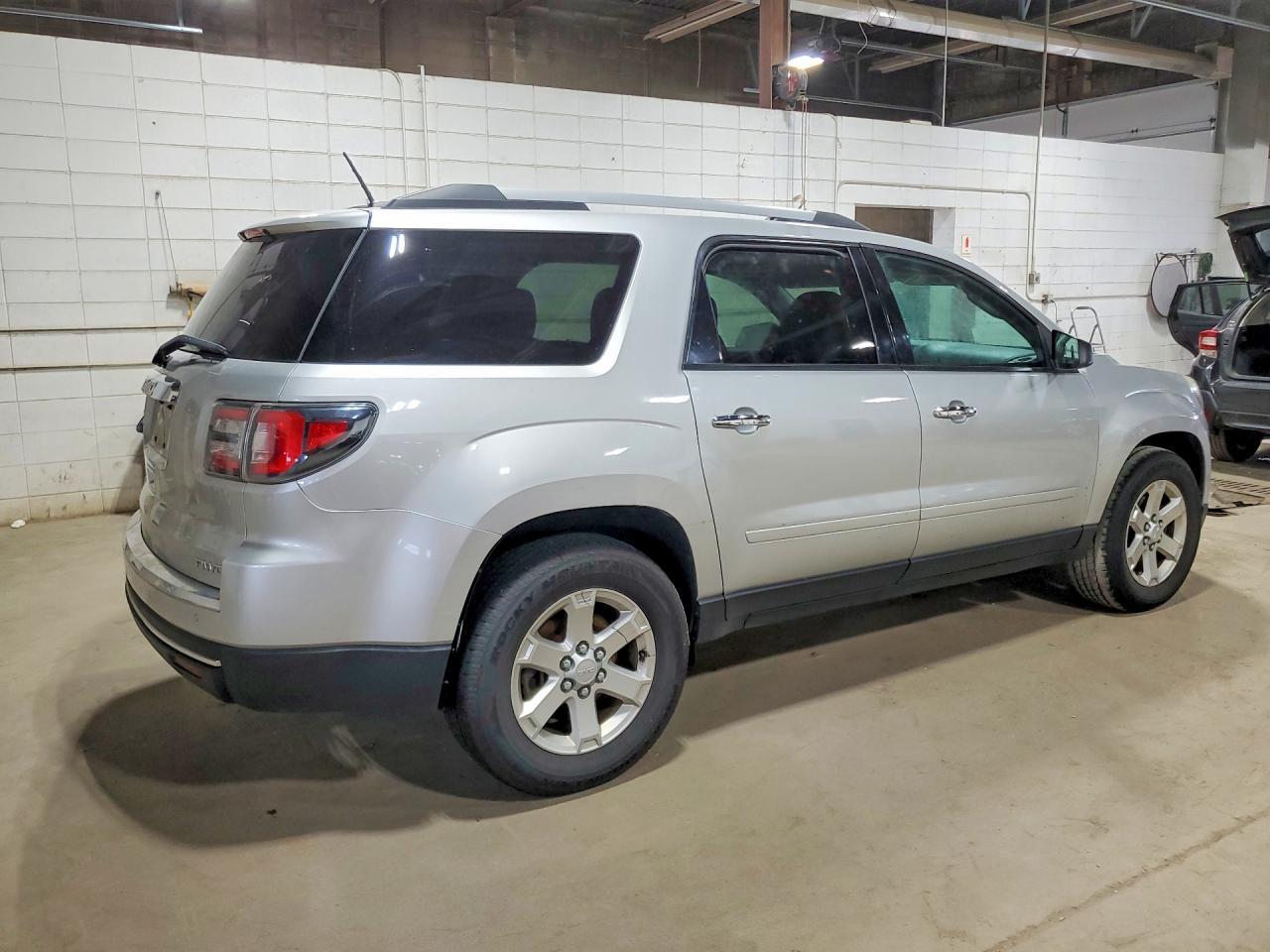 2016 GMC Acadia Sle - Фото 3