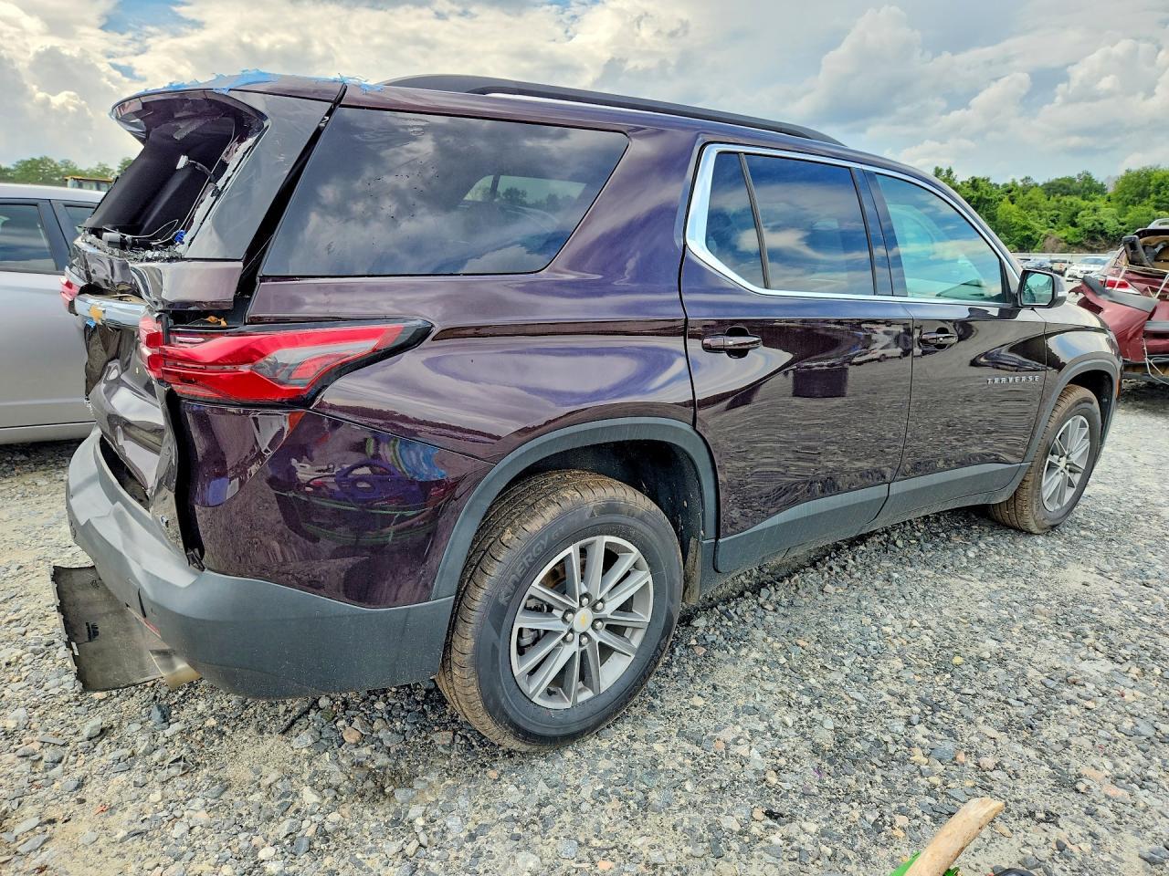 2022 Chevrolet Traverse Lt - Фото 3