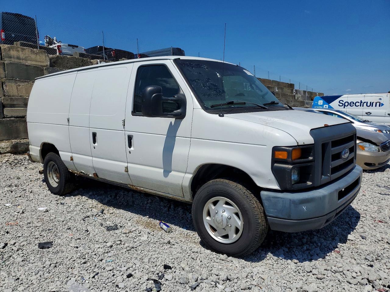 2014 Ford Econoline E350 Super Duty Van - Фото 4