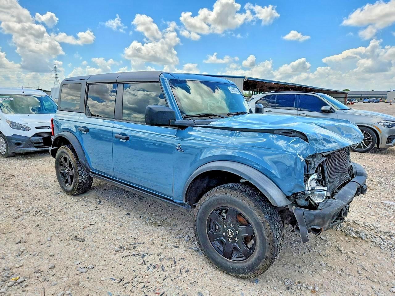 2023 Ford Bronco Base - Фото 4