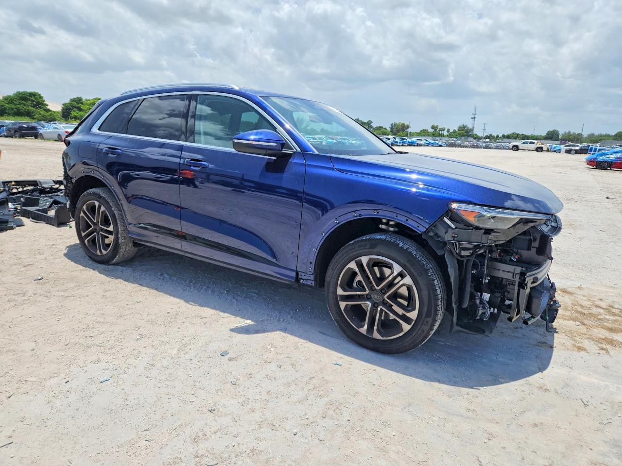 2026 Audi Q5 Premium Plus - Image 4