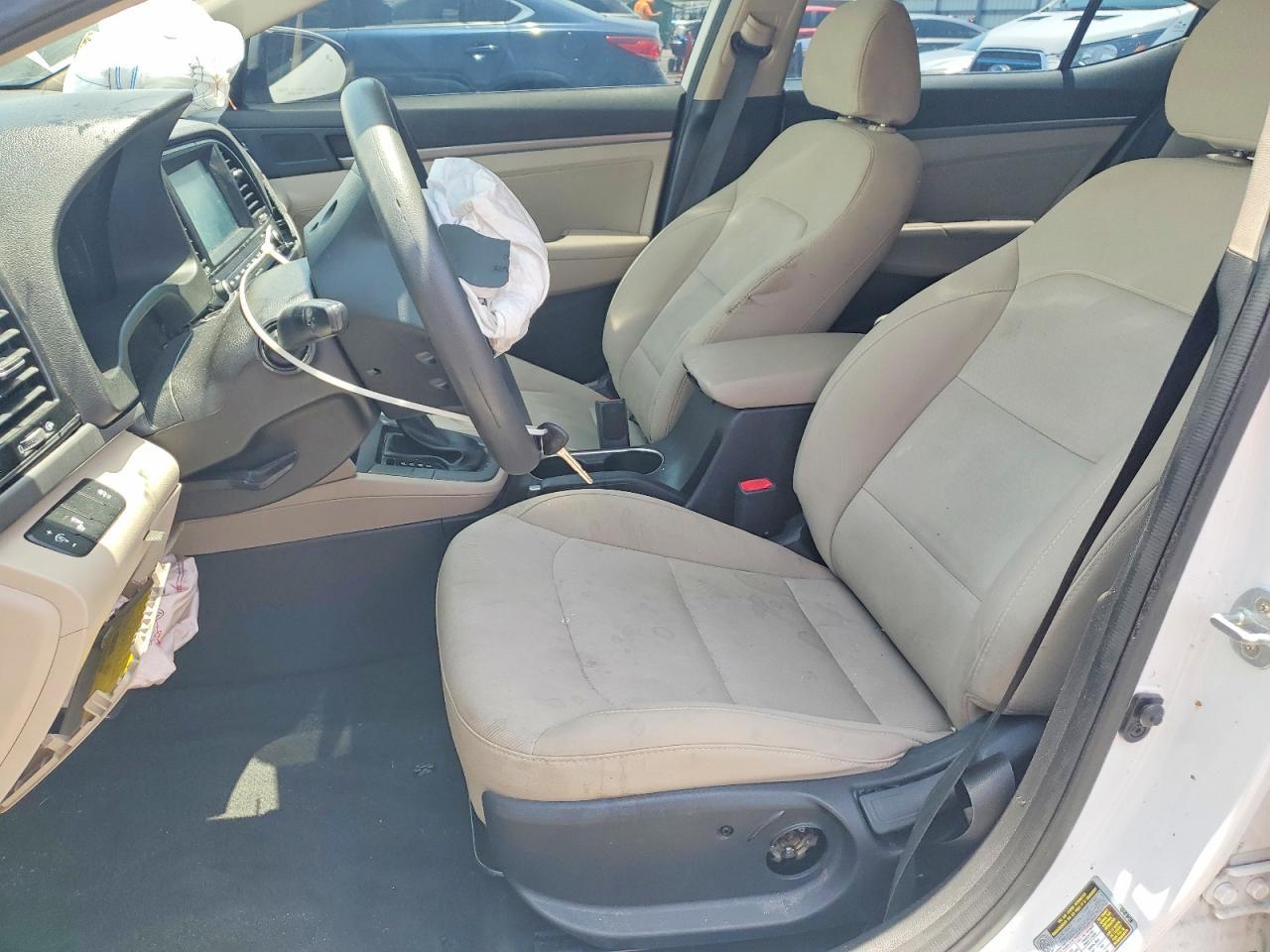 2018 Hyundai Elantra Sel - Фото 7