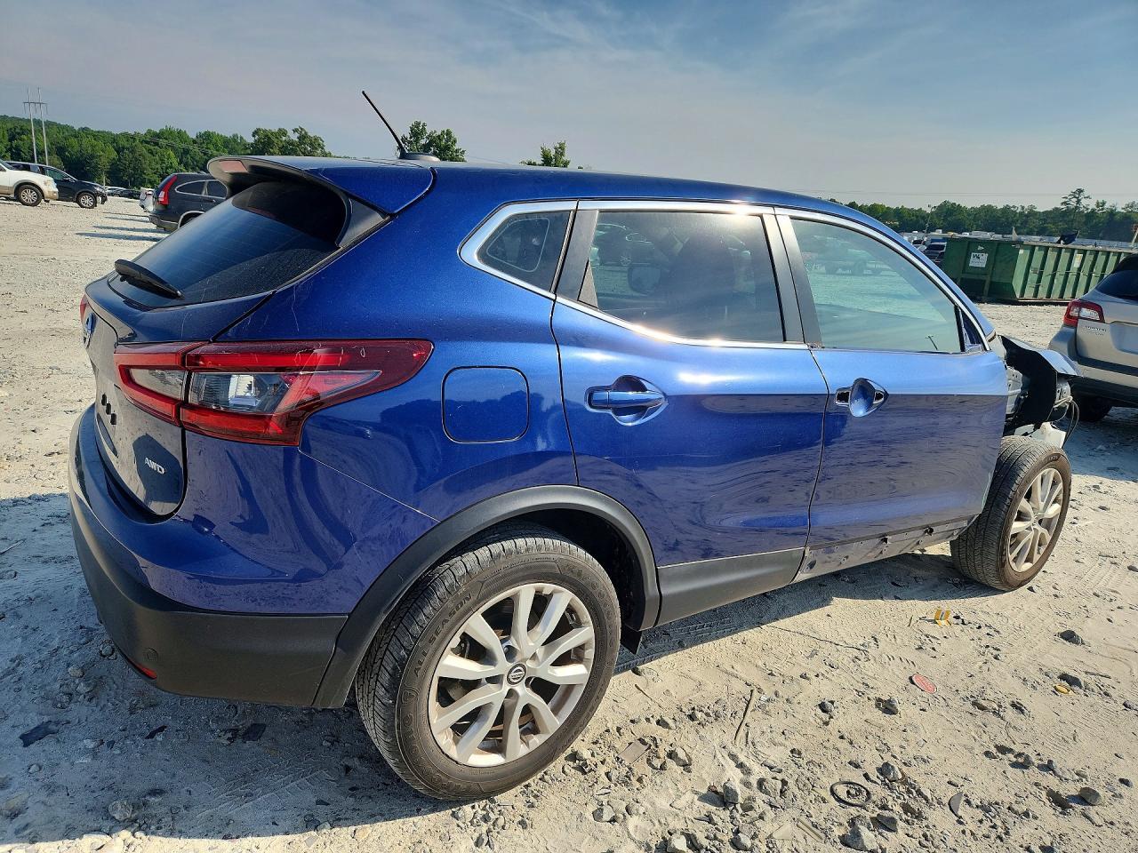 2022 Nissan Rogue Sport S - Фото 3