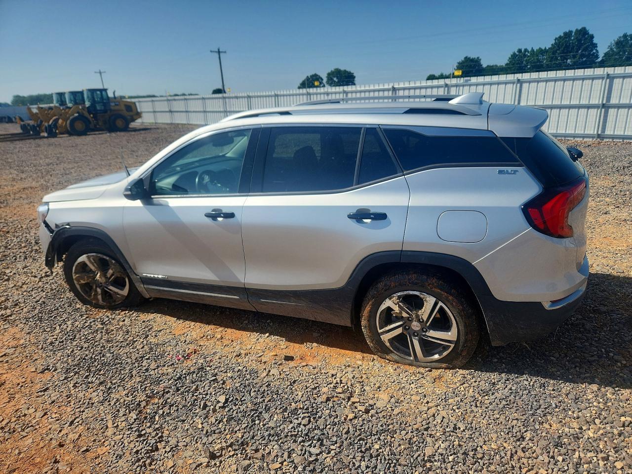 2021 GMC Terrain Slt - Фото 2