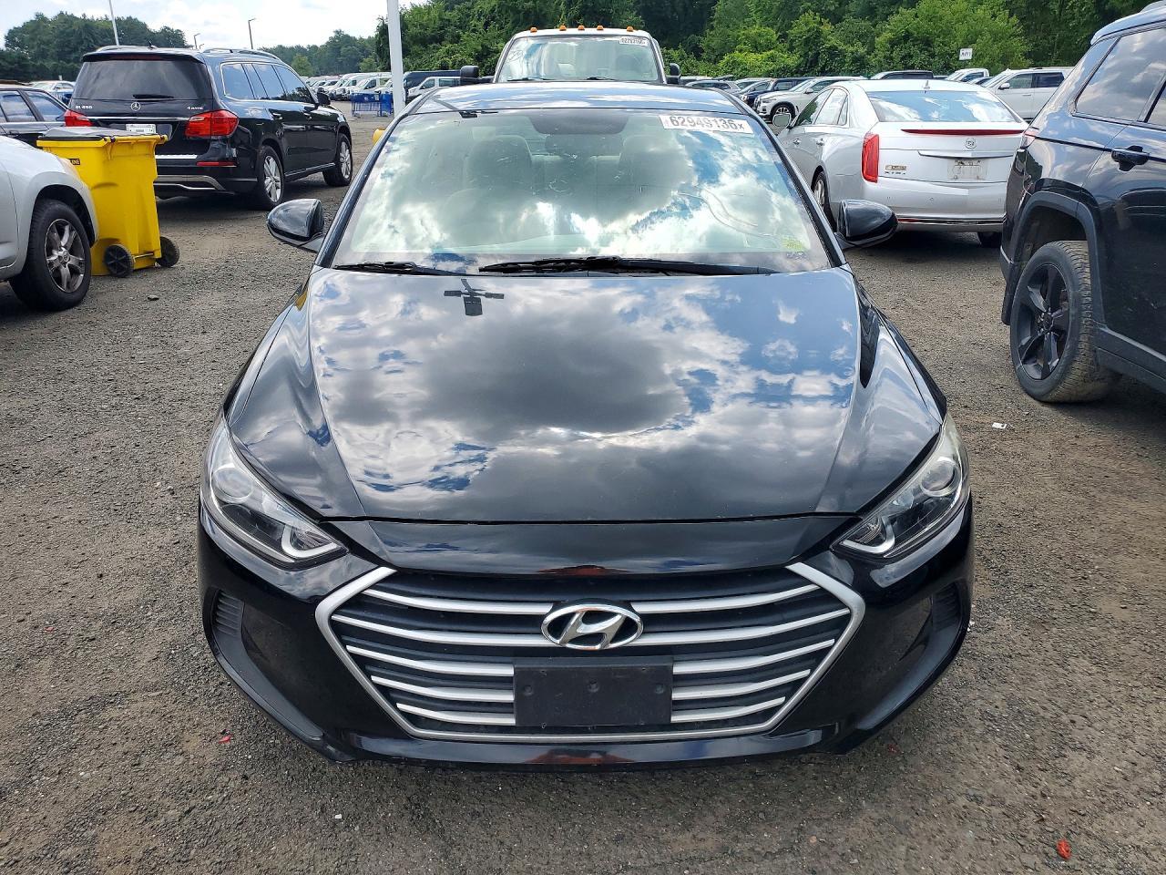 2018 Hyundai Elantra Sel - Image 5