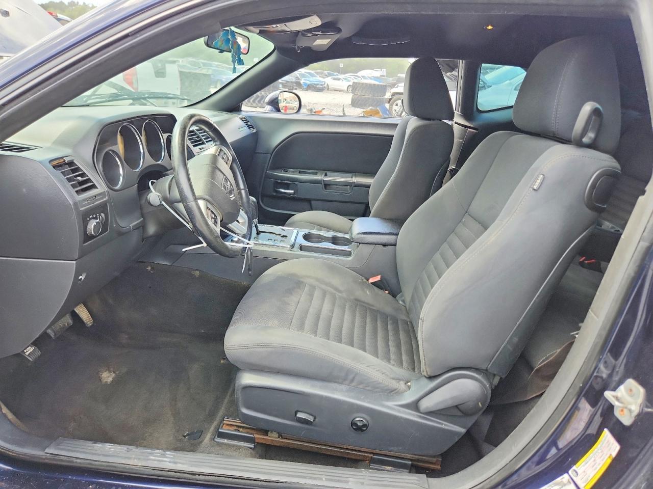 2012 Dodge Challenger Sxt - Image 7