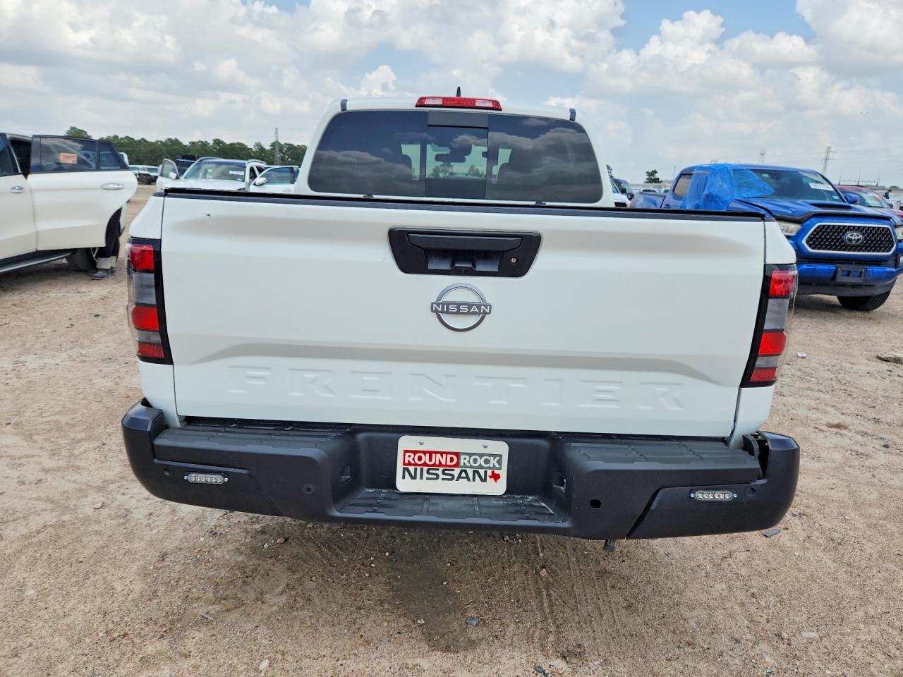 2026 Nissan Frontier S - Image 6
