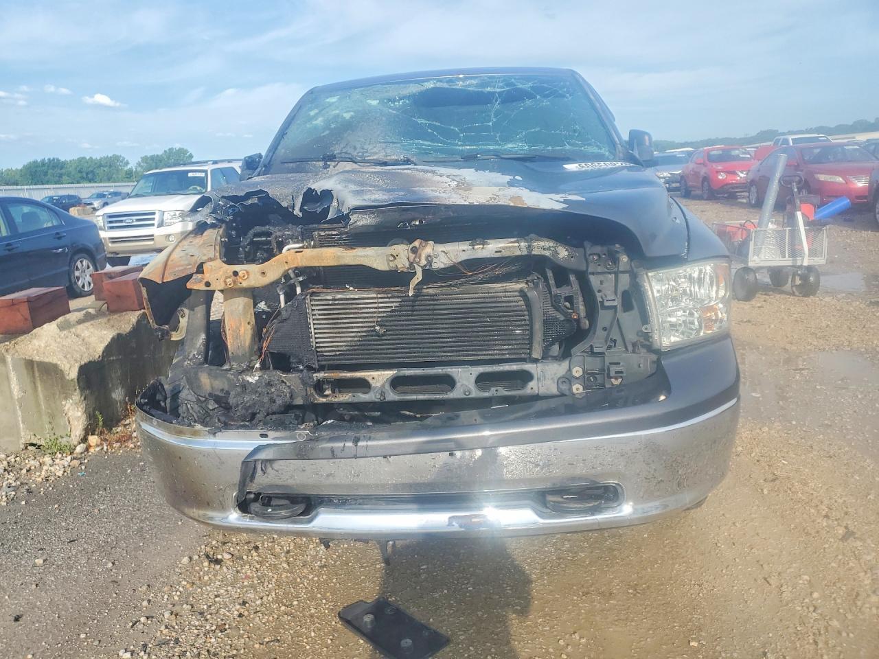 2015 Ram 1500 Slt - Image 5
