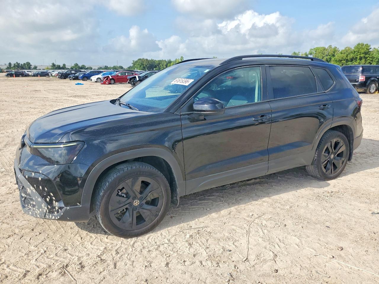 2025 Volkswagen Taos Se Black