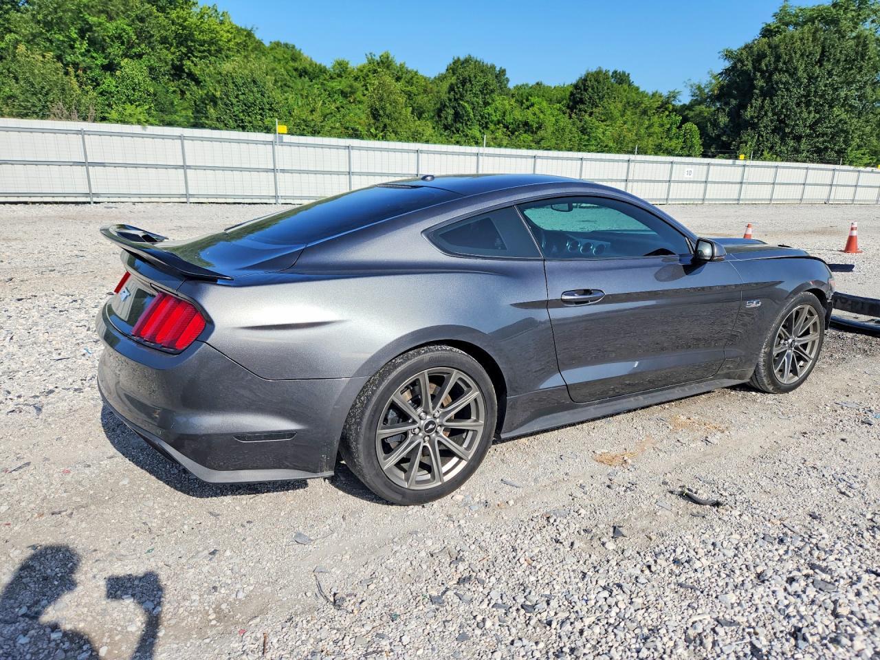2015 Ford Mustang Gt - Фото 3