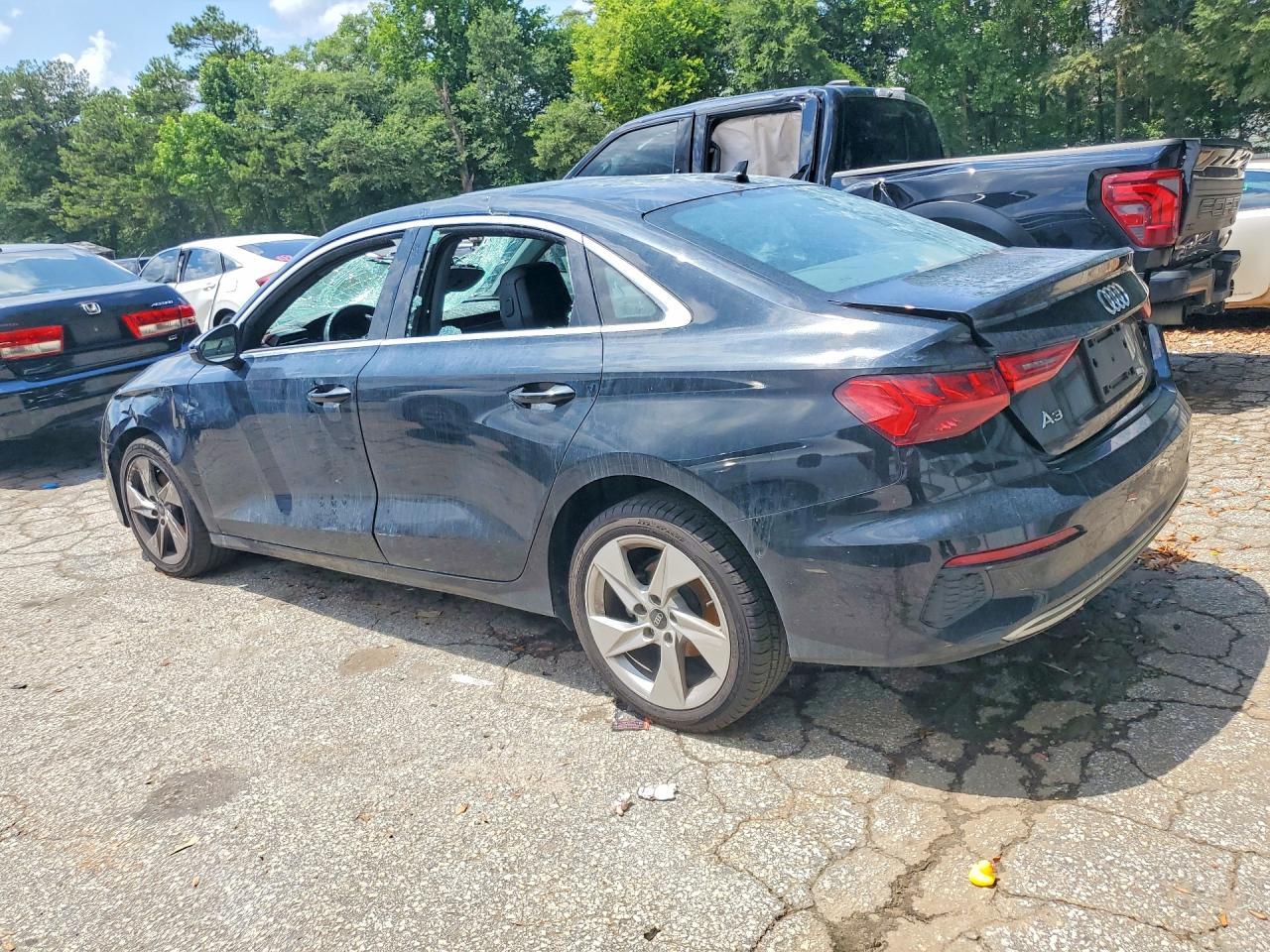 2023 Audi A3 Premium - Фото 2