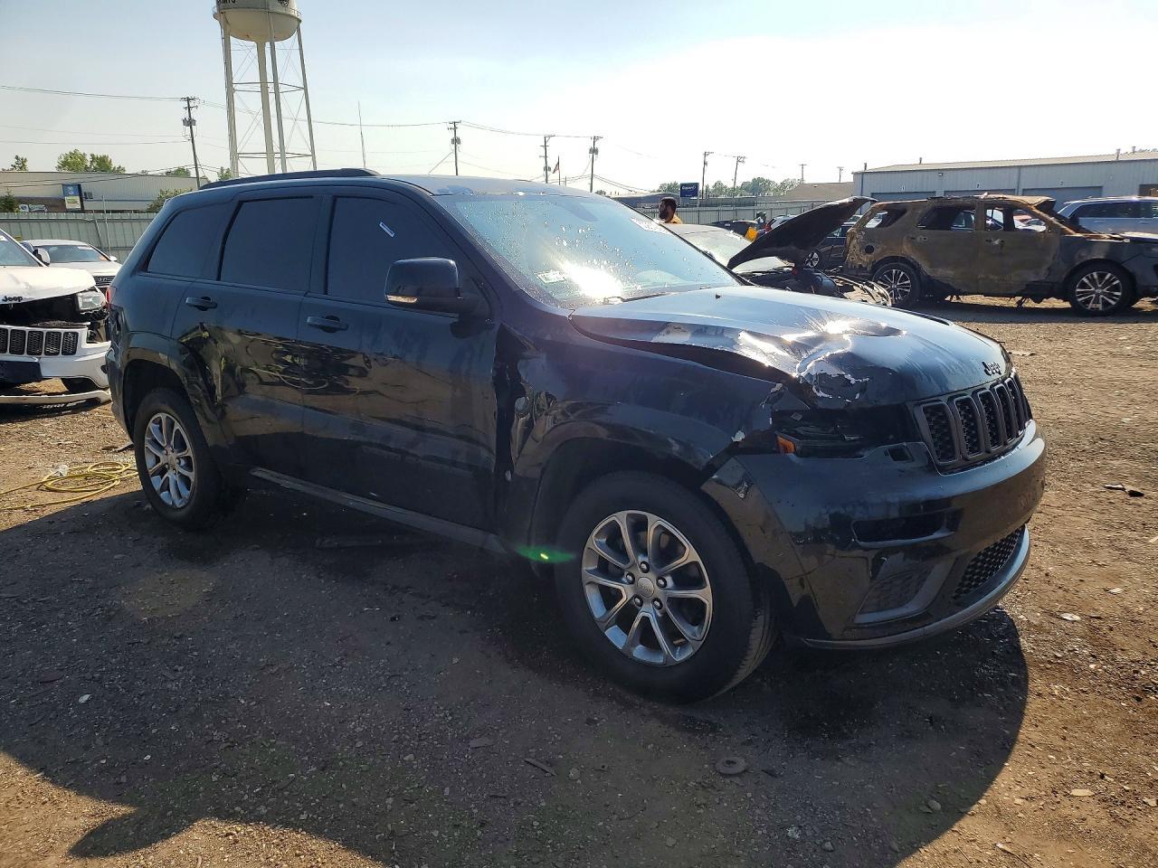 2019 Jeep Grand Cherokee Limited - Image 4