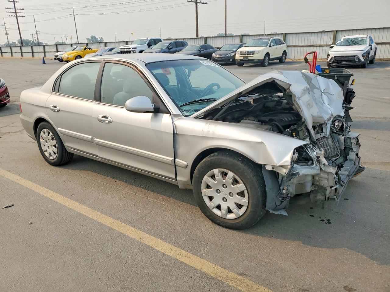 2004 Kia Optima Lx - Image 4