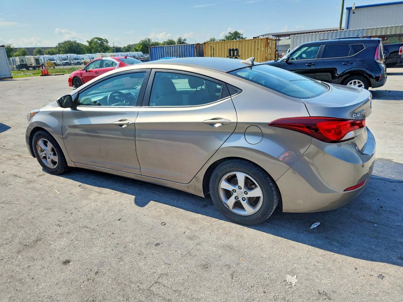 2015 Hyundai Elantra Se - Image 2
