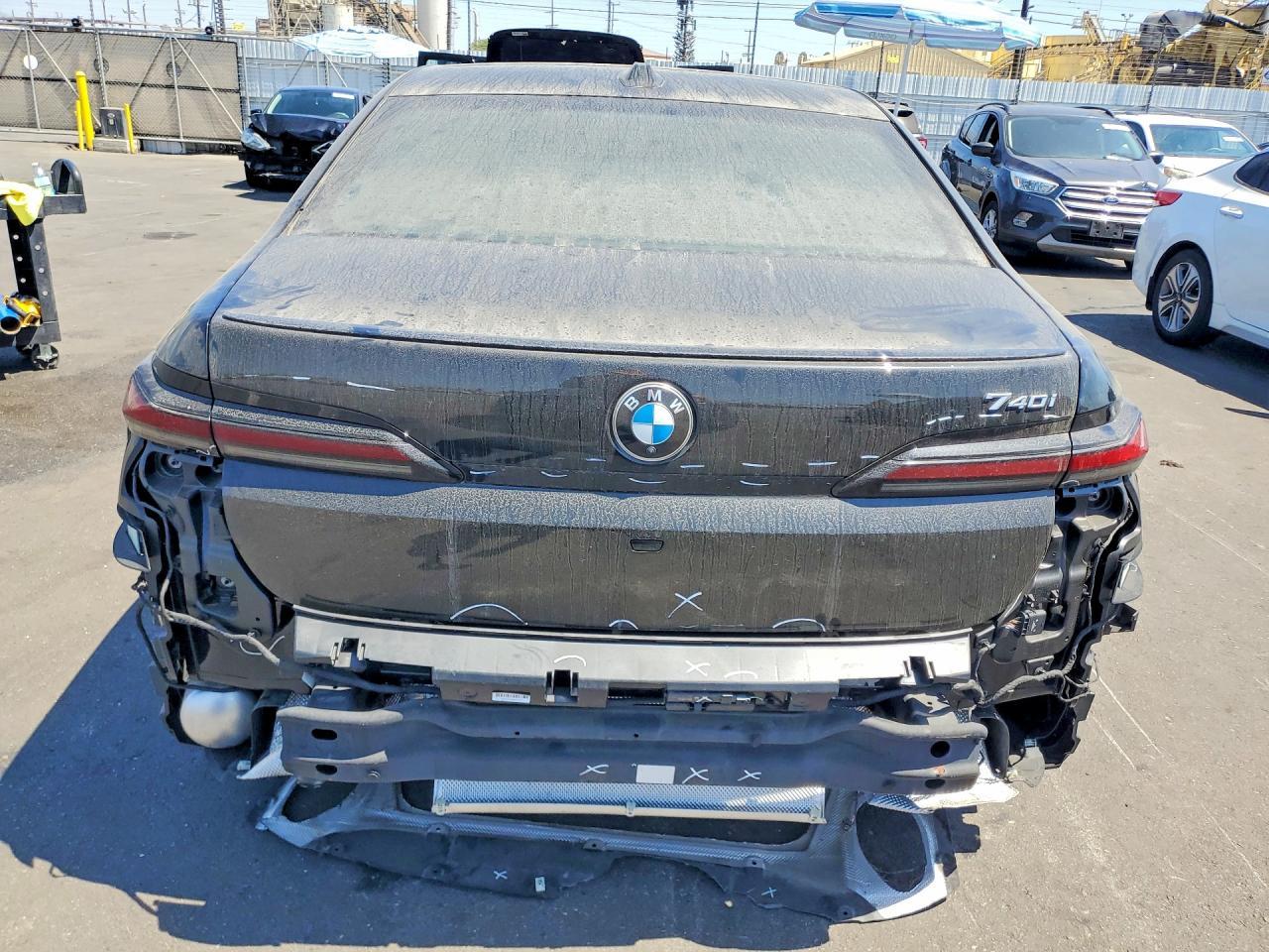 2023 BMW 740 I - Фото 6