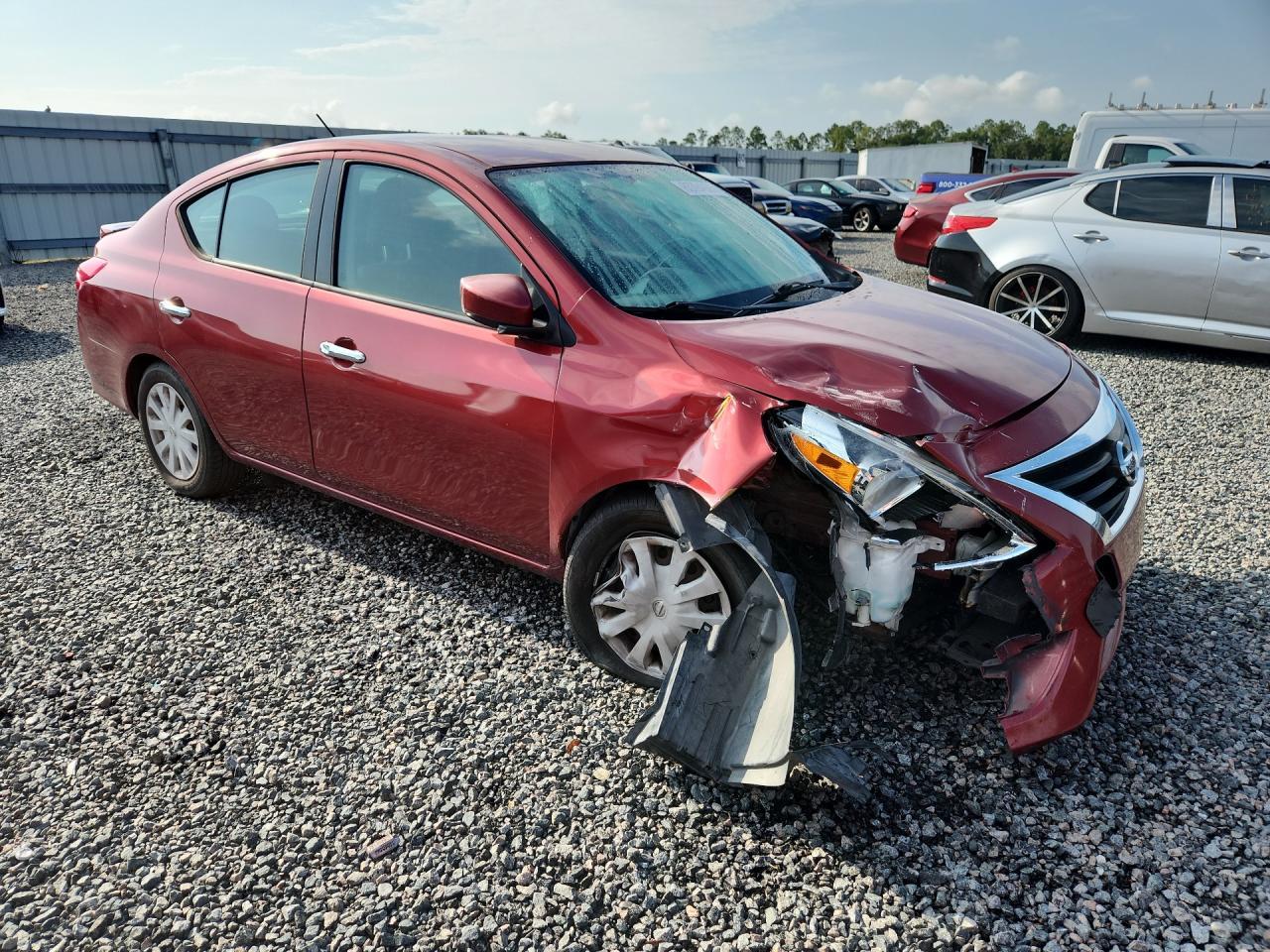 2019 Nissan Versa Sv - Фото 4