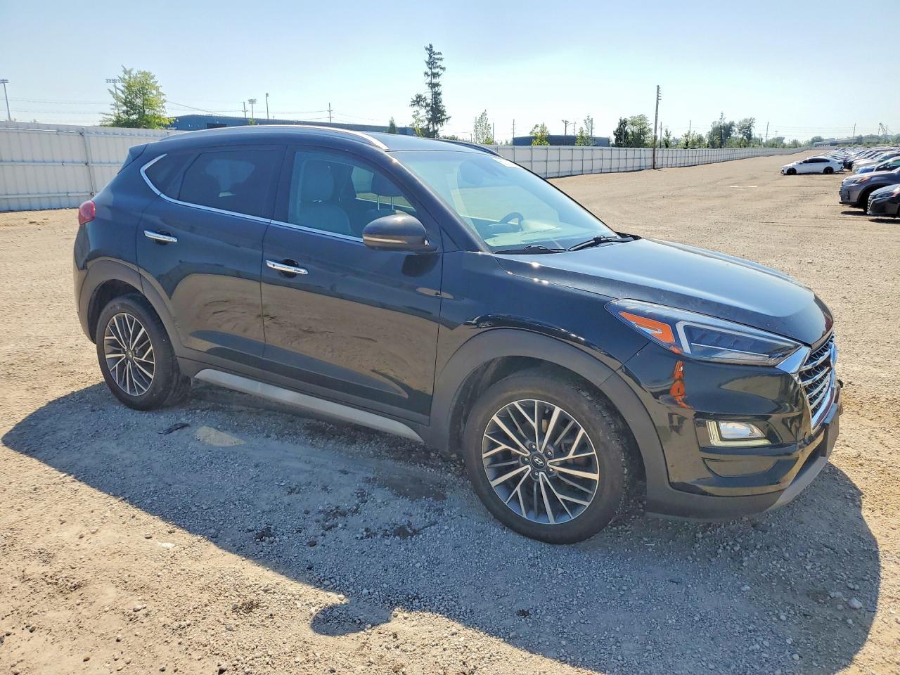 2021 Hyundai Tucson Limited - Image 4