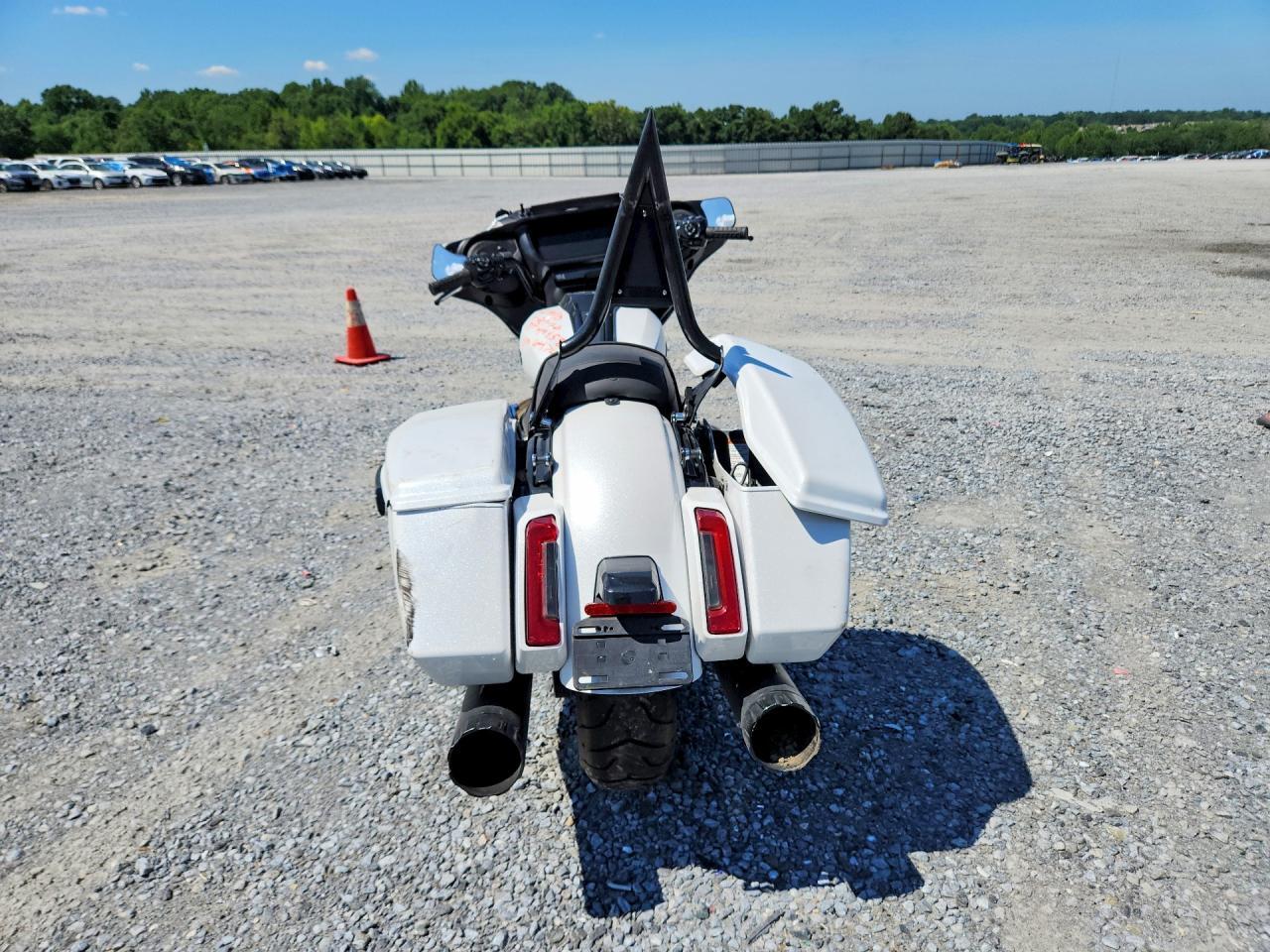 2024 Harley-Davidson Flhx - Image 4