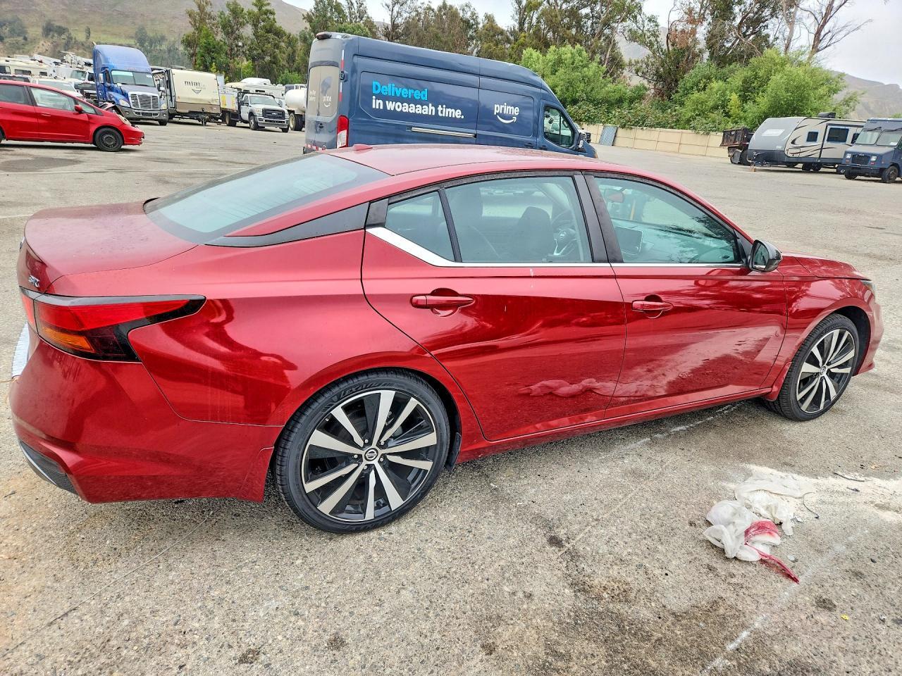2020 Nissan Altima Sr - Image 3