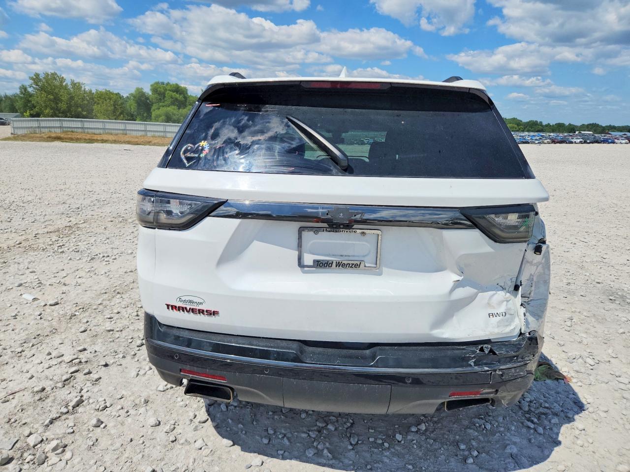 2018 Chevrolet Traverse Premier - Фото 6