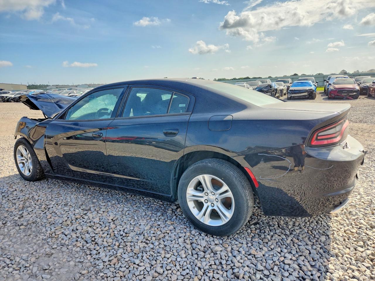 2022 Dodge Charger Sxt - Фото 2