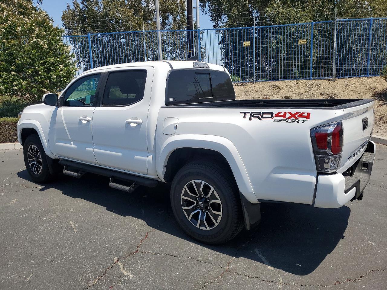 2023 Toyota Tacoma Trd Sport - Image 2