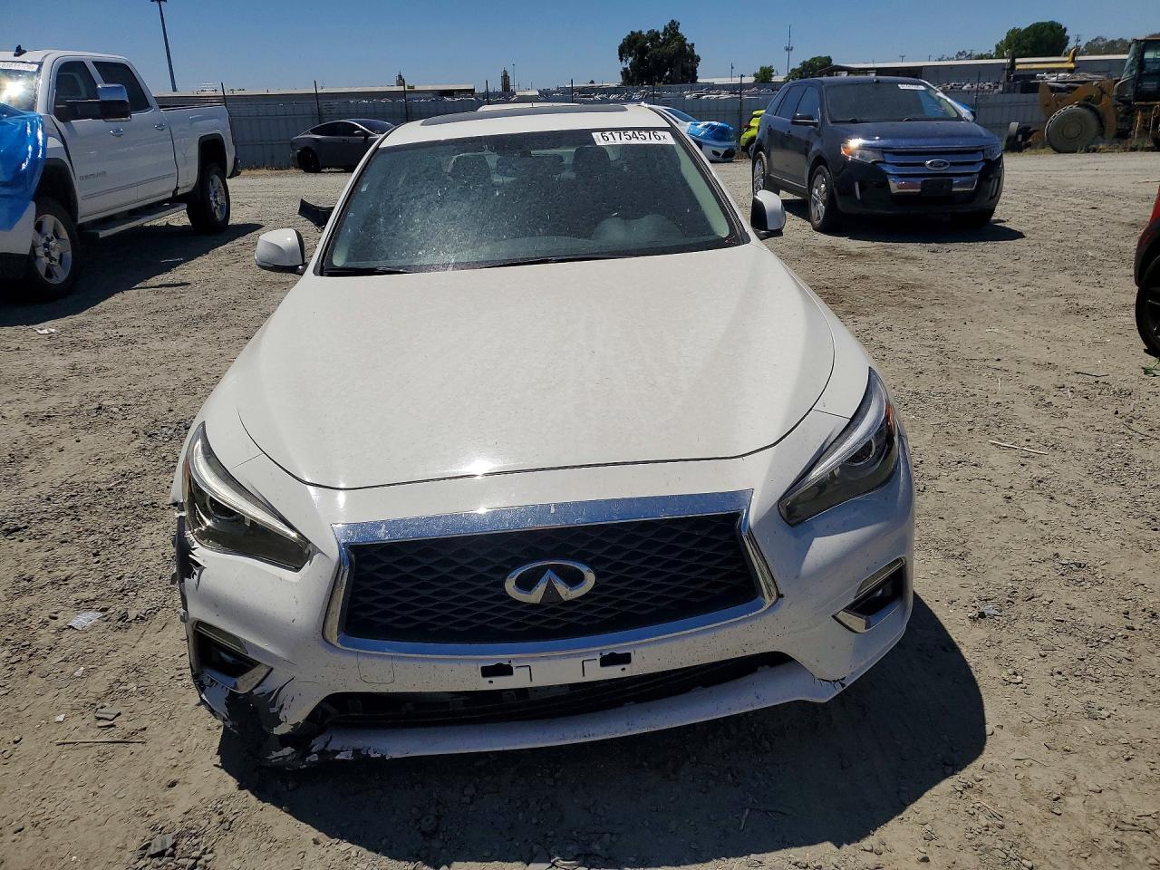 2018 Infiniti Q50 3.0T Luxe - Фото 5