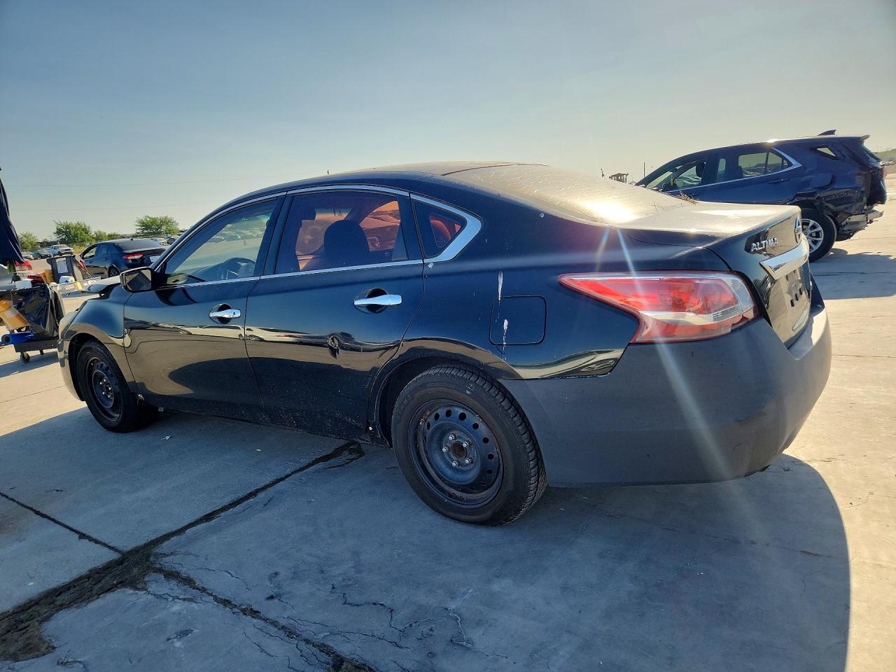 2013 Nissan Altima 2.5 - Image 2