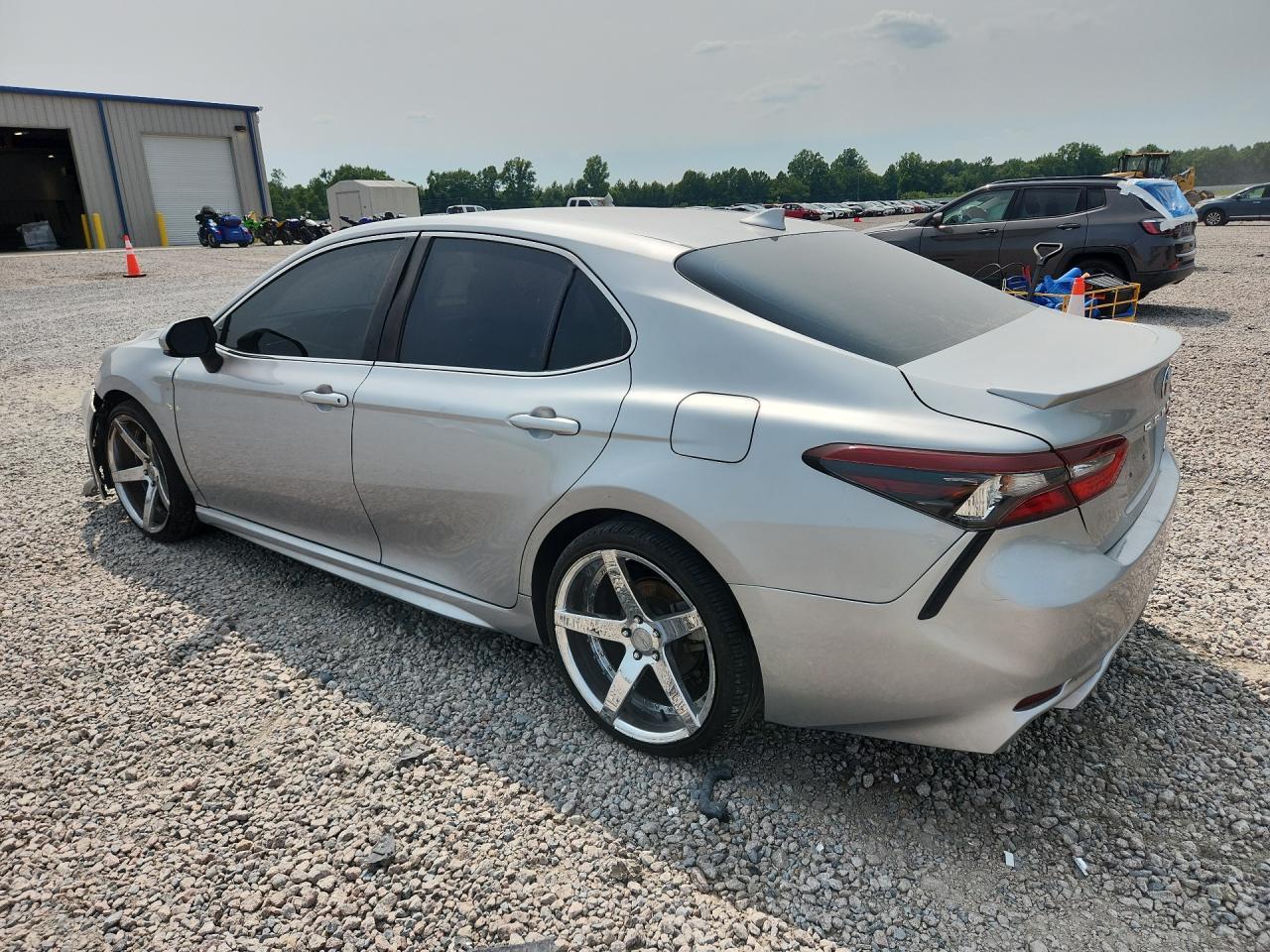 2021 Toyota Camry Se - Image 2