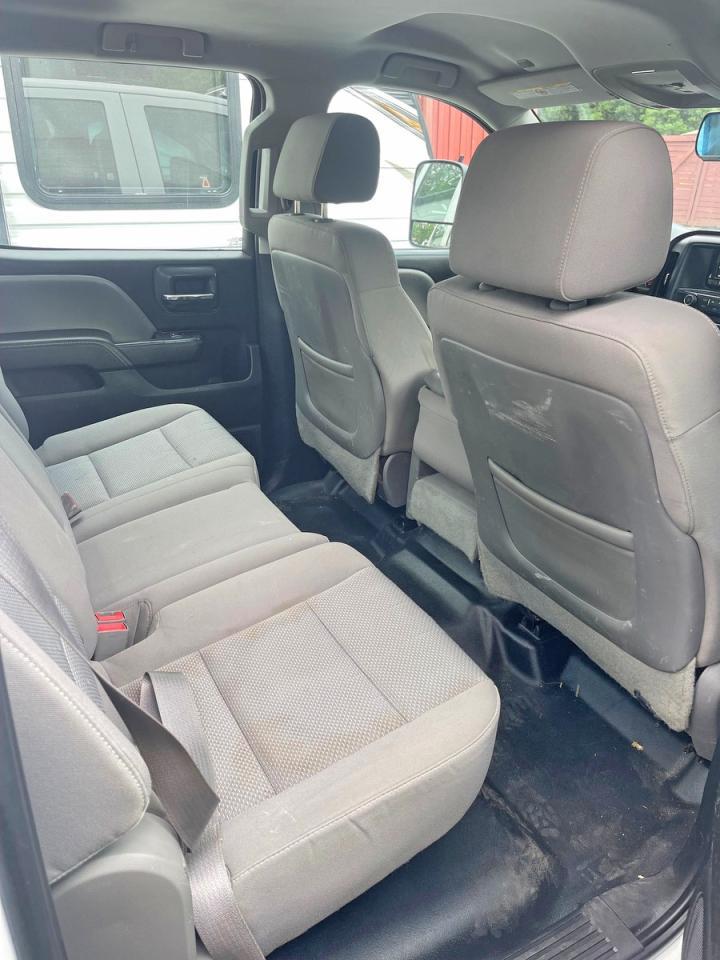 2015 GMC Sierra K3500 - Image 6