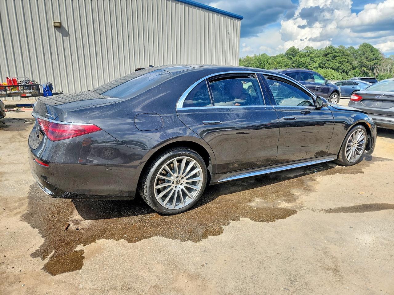 2022 Mercedes-Benz S 580 4Matic - Фото 3