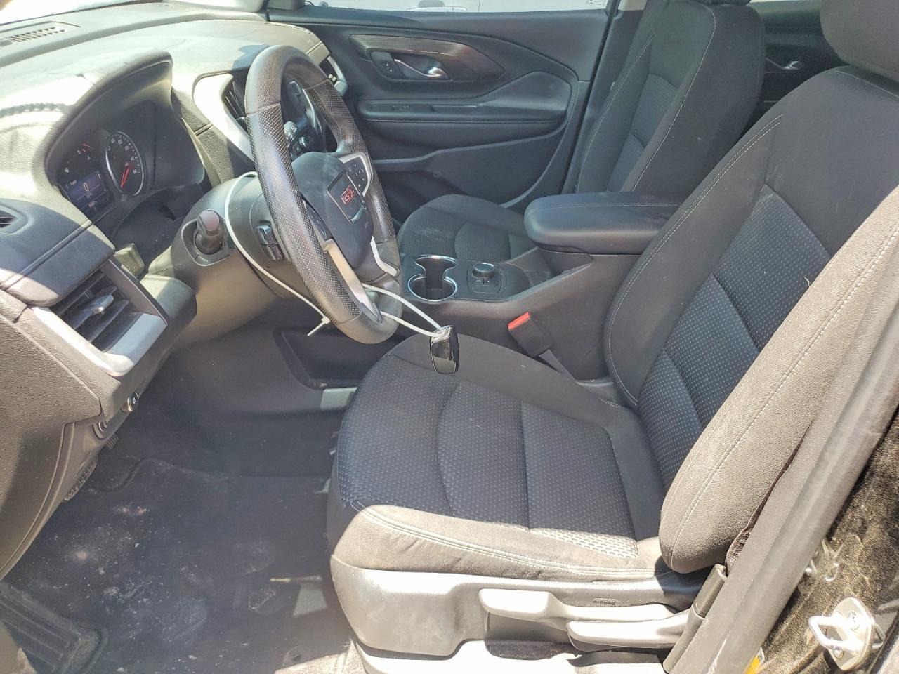 2022 GMC Terrain Sle - Image 7
