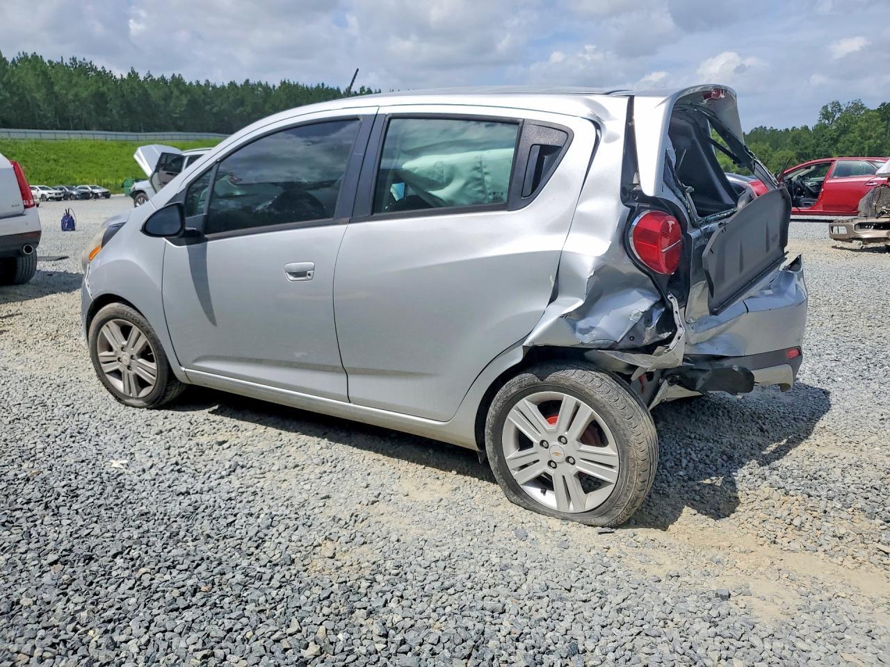 2013 Chevrolet Spark Ls - Фото 2