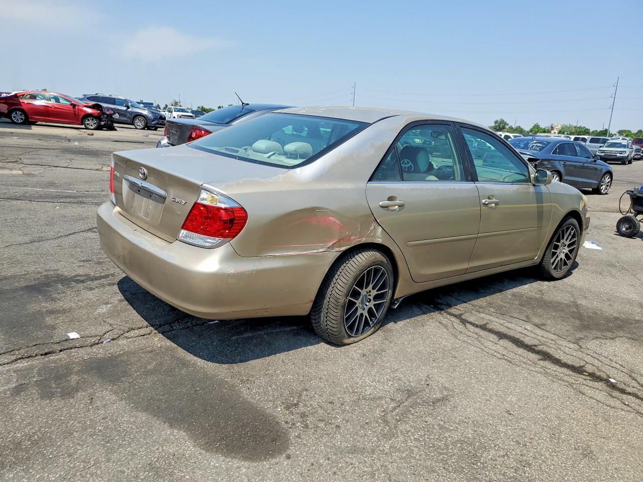 2005 Toyota Camry Standard - Image 3