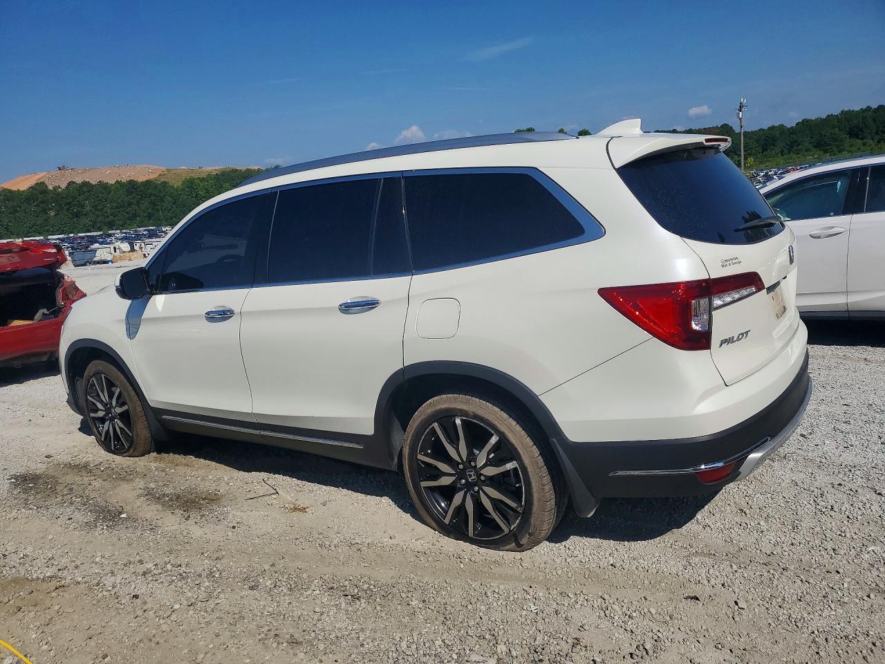 2019 Honda Pilot Touring - Фото 2