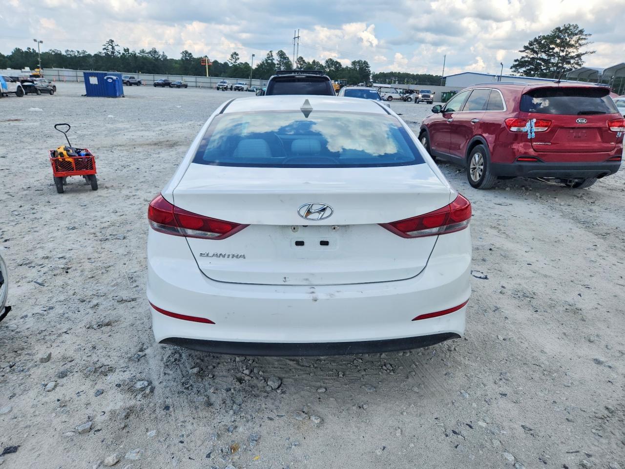 2017 Hyundai Elantra Se - Image 6