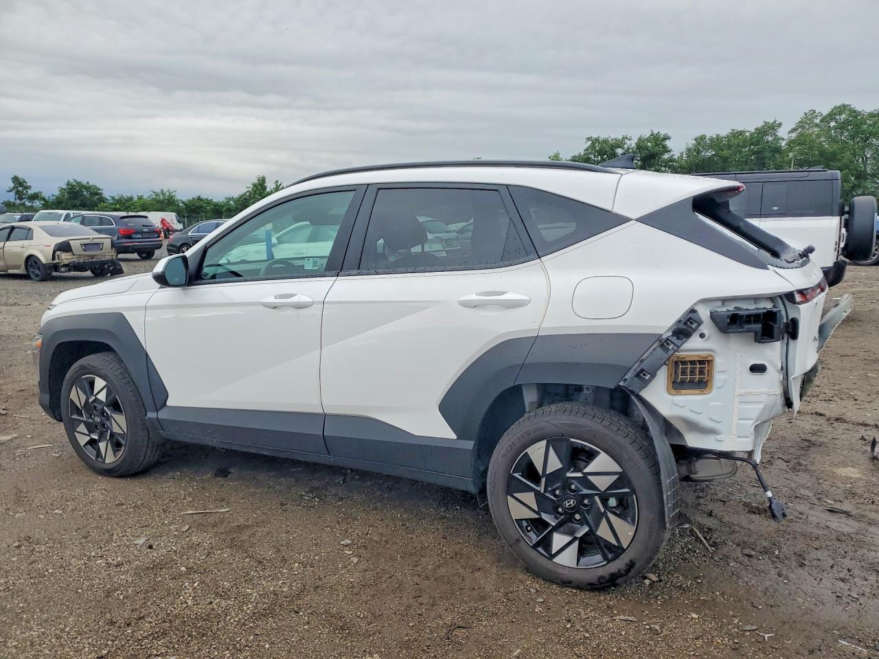 2025 Hyundai Kona Sel - Фото 2