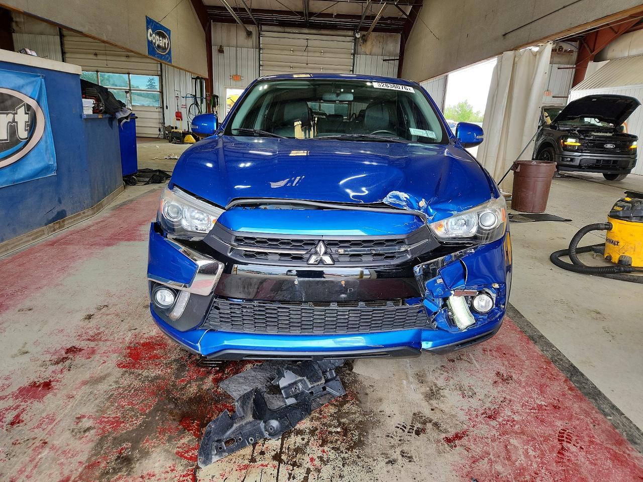 2018 Mitsubishi Outlander Sport Es - Image 5