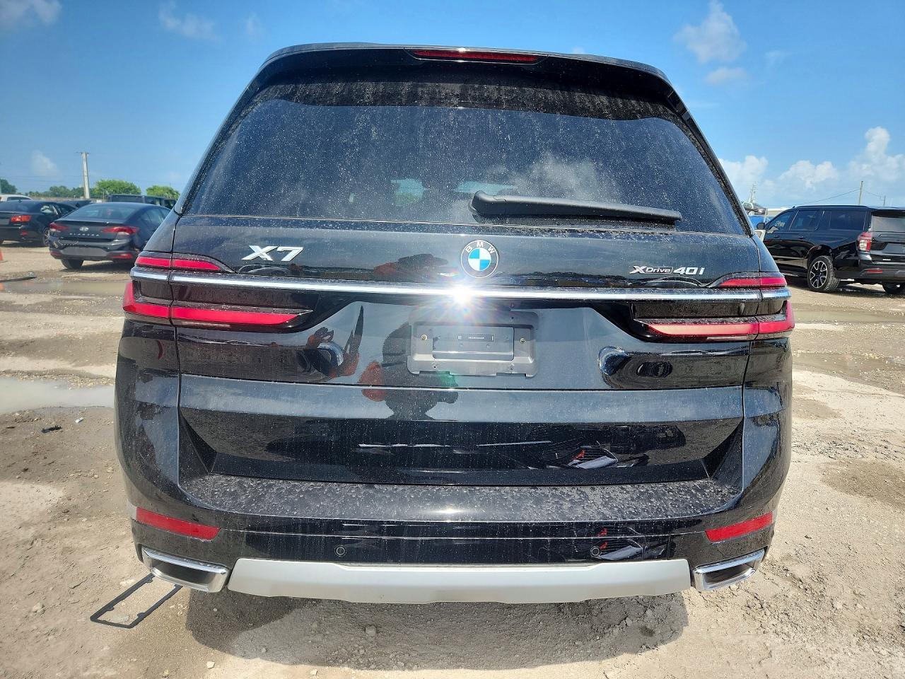 2025 BMW X7 xDrive40I - Фото 6