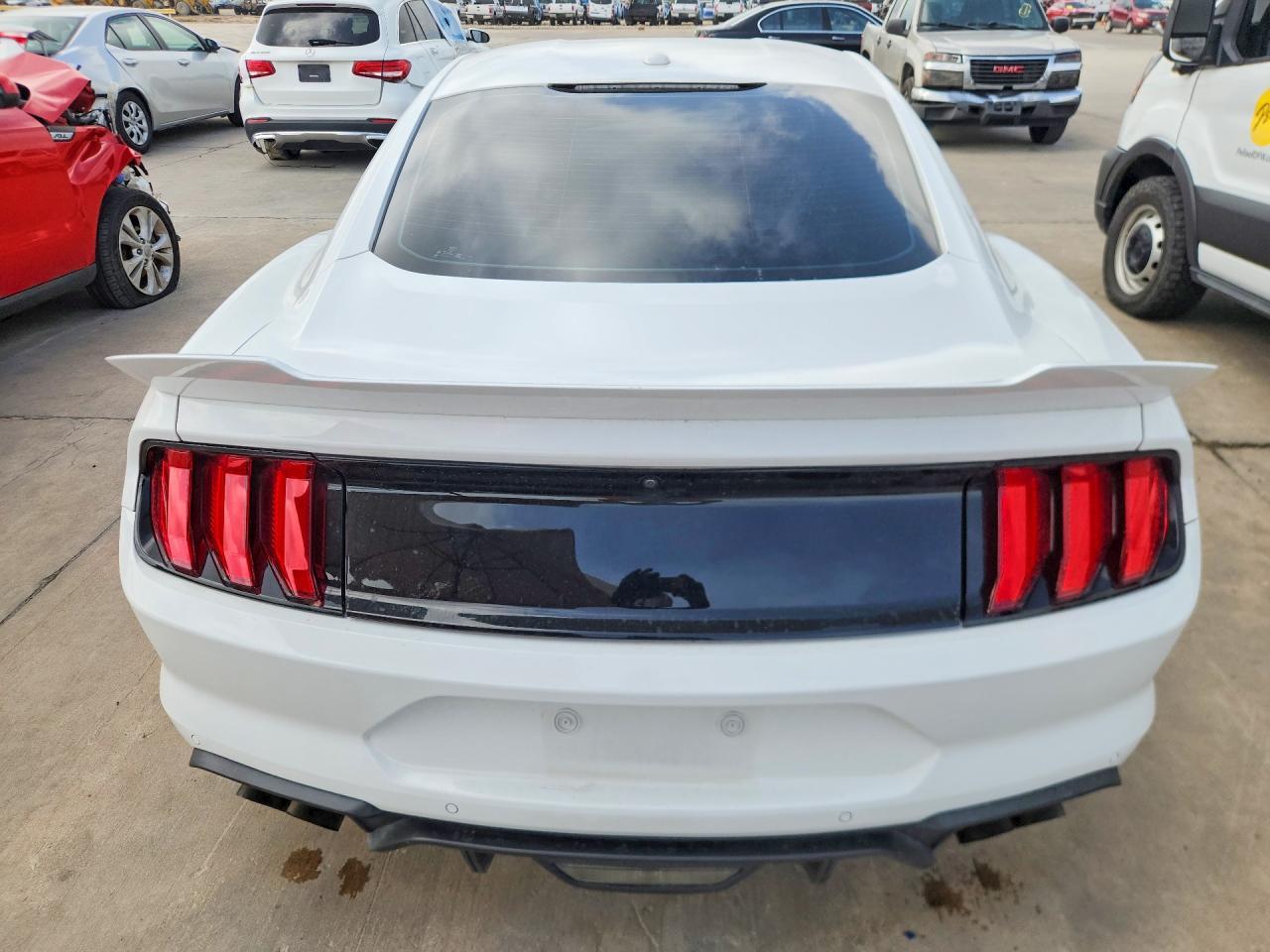 2019 Ford Mustang Gt - Image 6