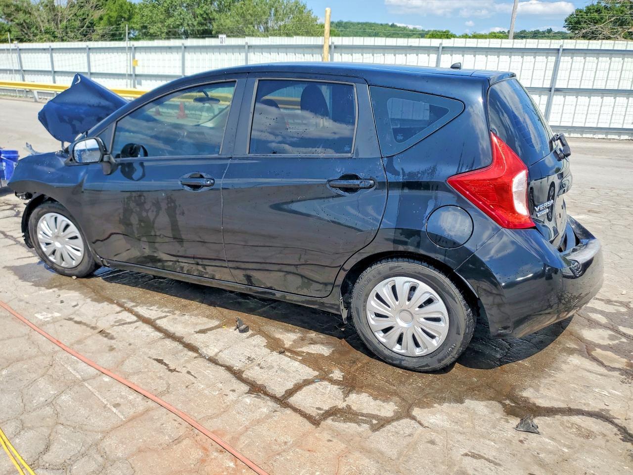 2014 Nissan Versa Note S - Фото 2