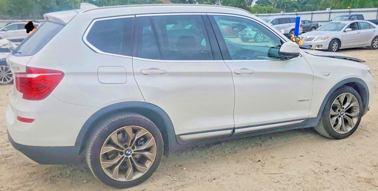 2017 BMW X3 xDrive28I - Фото 3