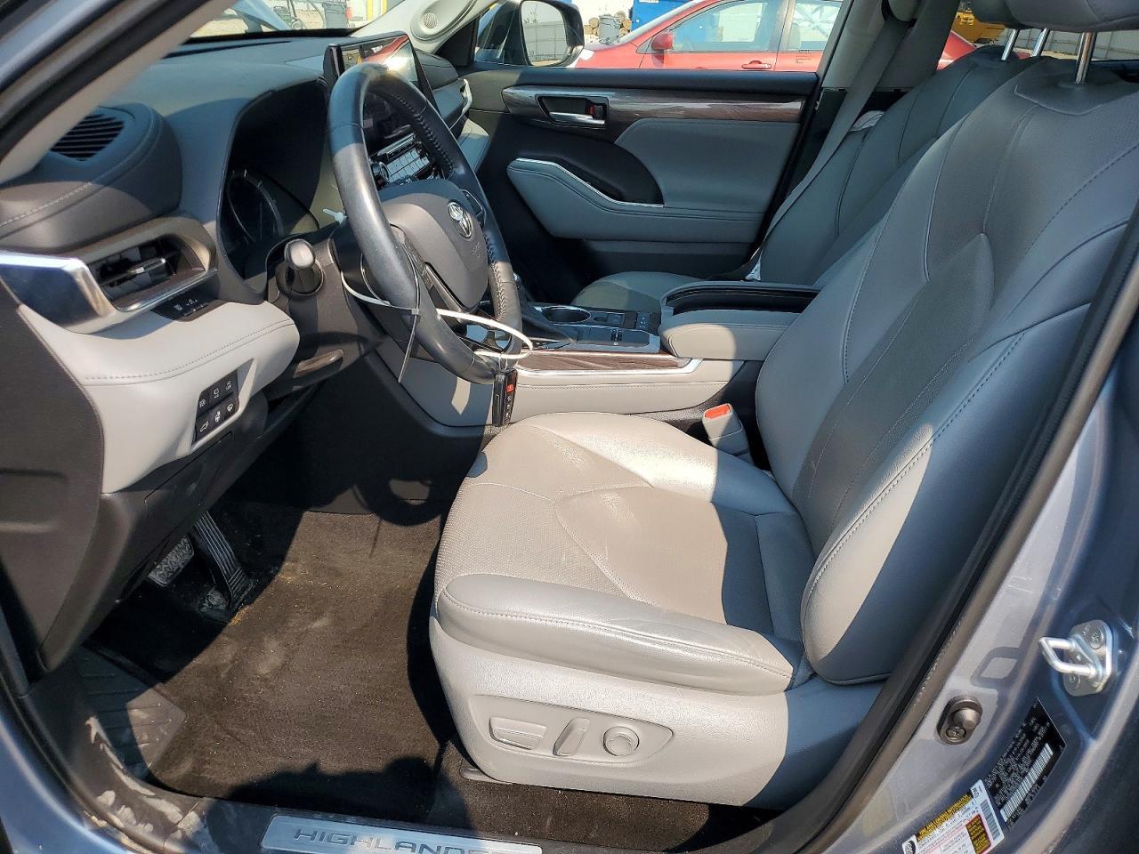 2021 Toyota Highlander Hybrid Limited - Фото 7