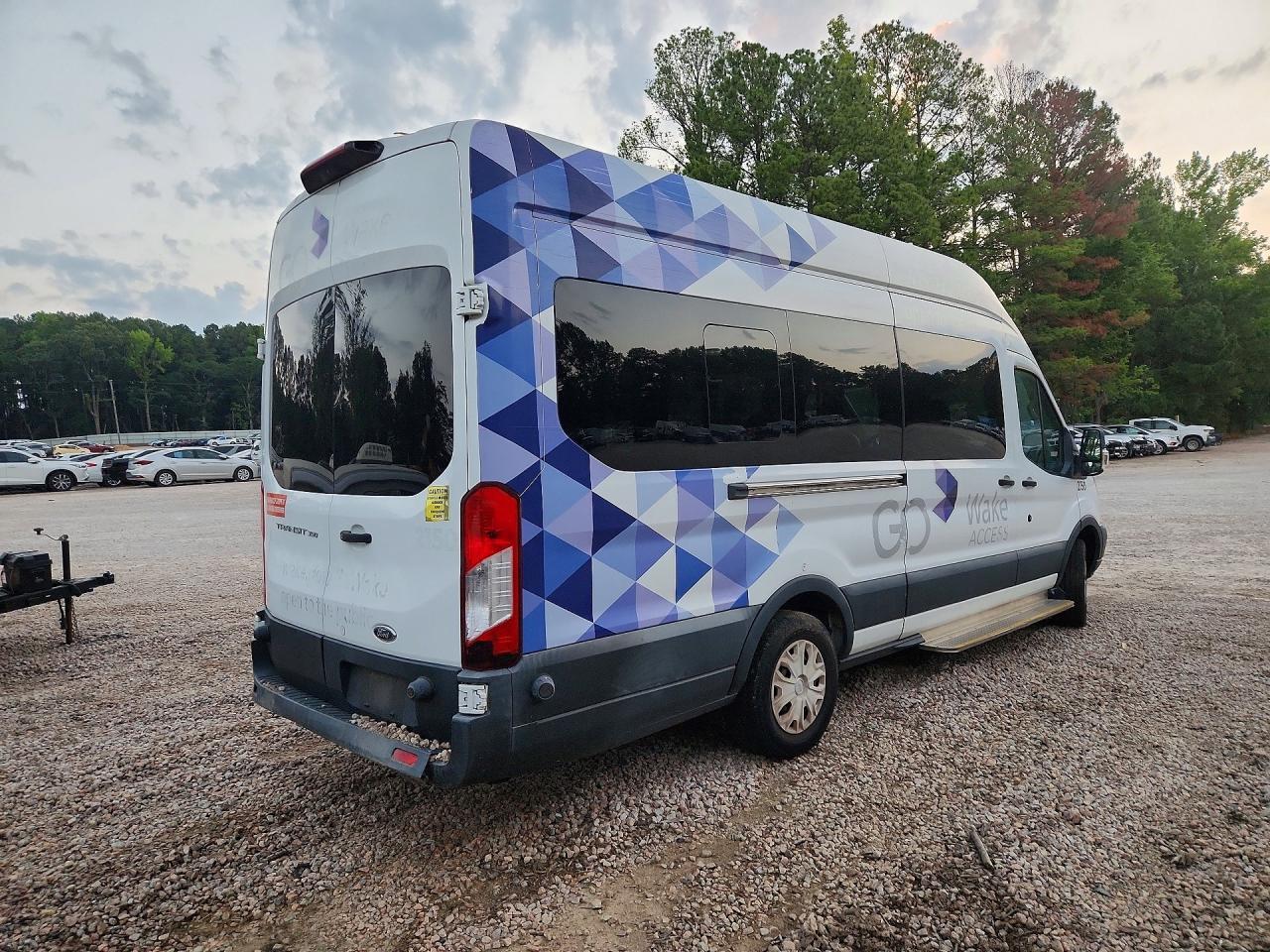 2018 Ford Transit T-350Hd Handicap Accessible - Фото 3