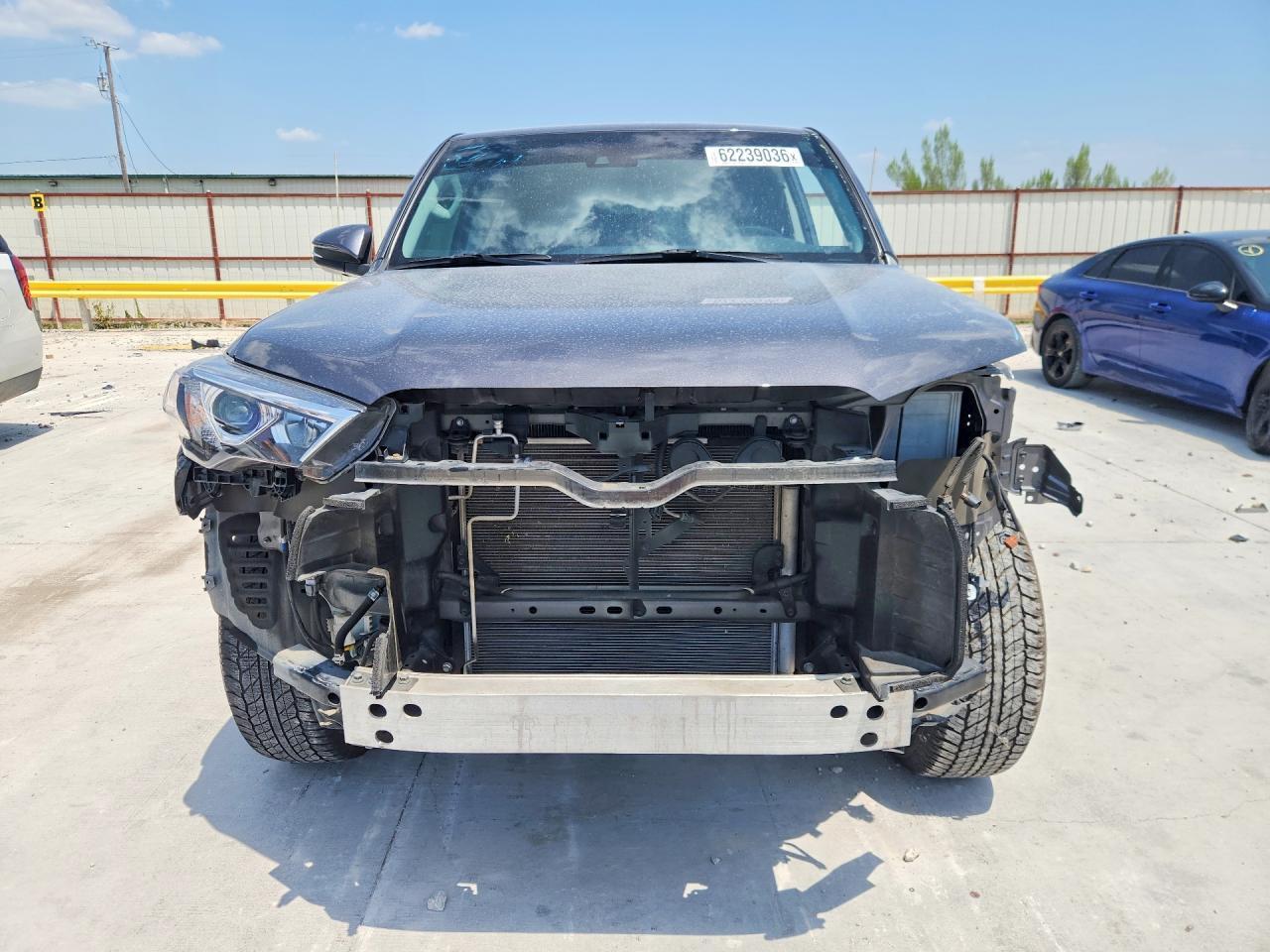 2022 Toyota 4Runner Sr5 Premium - Фото 5